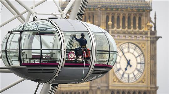 Das Riesenrad London Eye wurde vor 25 Jahren eröffnet.