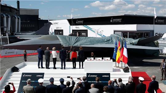 Das Ringen um das deutsch-französische Luftkampfprojekt FCAS geht erst einmal weiter. (Archivbild)