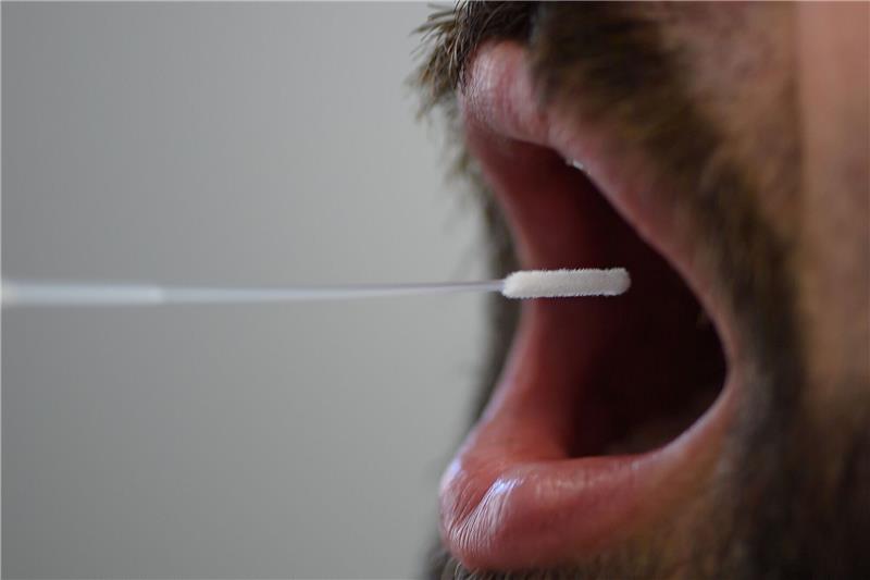 Das Robert-Koch-Institut gab die Sieben-Tage-Inzidenz im Landkreis Stade am Donnerstag mit 456,3 an. Foto: dpa