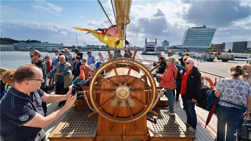 Work & Travel: Mit der „Gorch Fock“ nach Amerika Das Schiff hat offensichtlich wenig von seiner Faszination verloren.