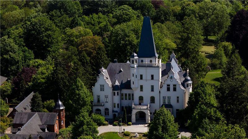 Schloss Tremsbüttel steht zum Verkauf Das Schloss ist denkmalgeschützt.