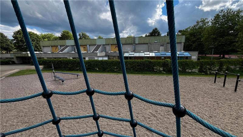 Das Schulzentrum Süd in Buxtehude ist in die Jahre gekommen. Die Sporthalle ist mit Ausnahme eines Anbaus 45 Jahre alt.