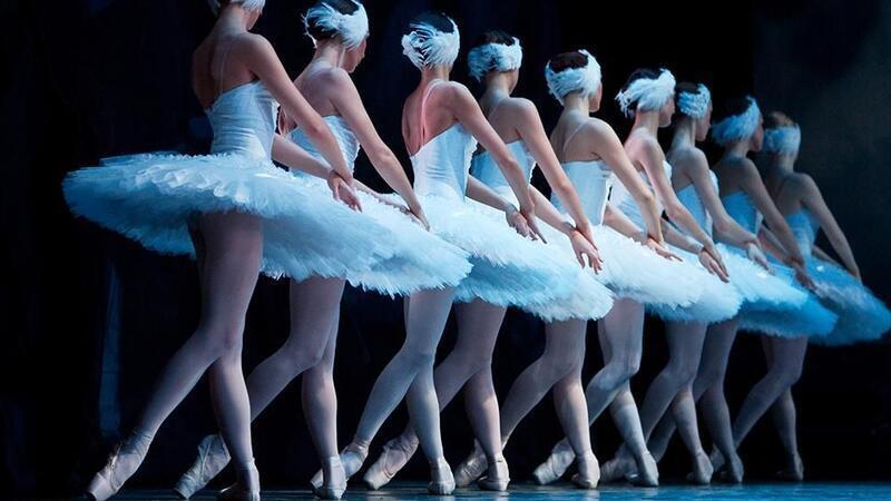 Das Schwanensee-Ballett kommt zwischen den Jahren ins Stadeum.