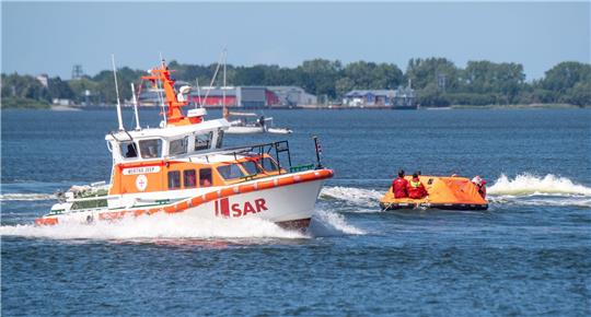 Das Seenotrettungsboot Hertha Jeep der Deutschen Gesellschaft zur Rettung Schiffbrüchiger (DGzRS).