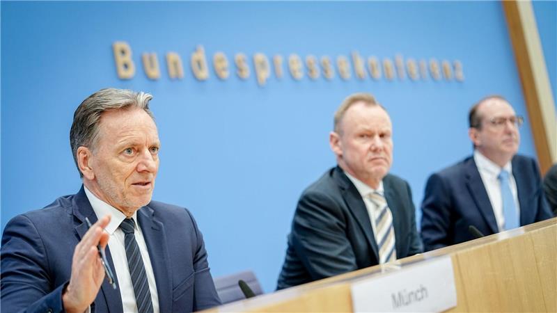 Das Sicherheitsgefühl der Menschen in Deutschland hat sich laut einer Studie, für die 2024 Daten erhoben wurden, verbessert, sagt der Präsident des Bundeskriminalamts (BKA), Holger Münch.