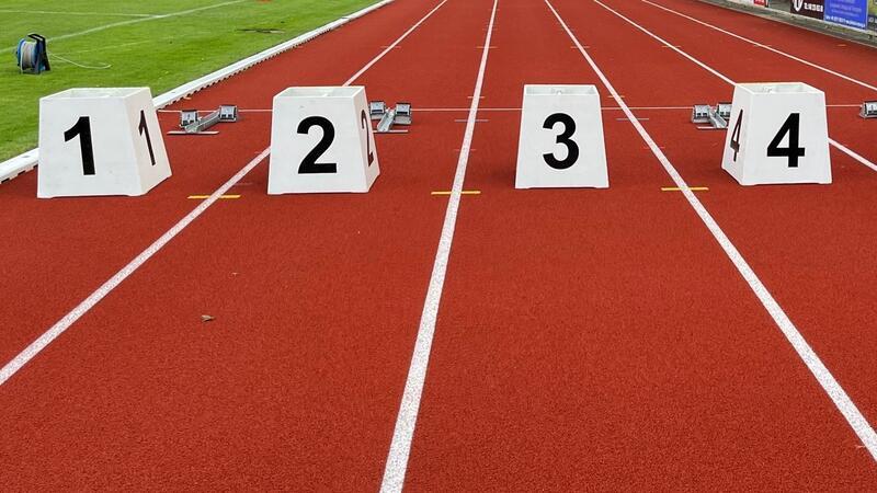 Das Sportabzeichen wird in den Bereichen Ausdauer, Kraft, Schnelligkeit und Koordination absolviert.