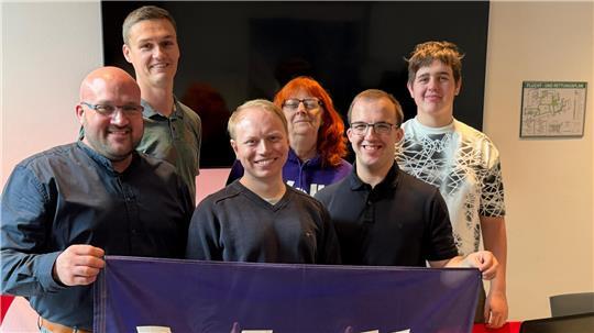 Das Stader Volt-Team (von links): Ernst-Walter Wenckebach, Karsten Klie, Leonard Richter-Matthies, Waltraut Jahn-Rathjens, Alexander Geid und Jack Ruder.  