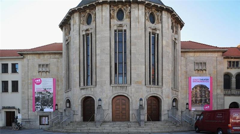 Bremerhavener Theater zeigt Drama mit türkischen Übertiteln Das Stadttheater Bremerhaven zeigt ein Stück mit türkischen Übertiteln. (Archivbild)