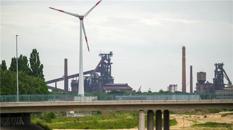 Das Stahlwerk ist für die Hälfte der CO2-Emissionen in Bremen verantwortlich.