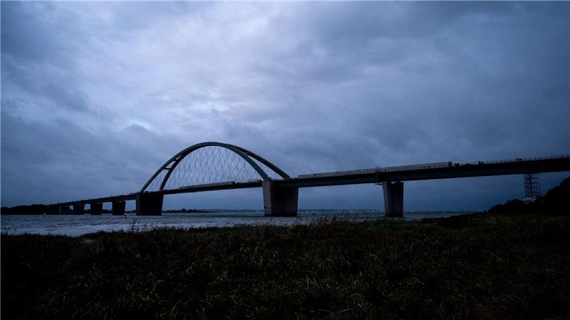 Sturm über dem Norden erwartet Das Sturmtief bringt Orkanböen an der Küste. (Symbolbild)