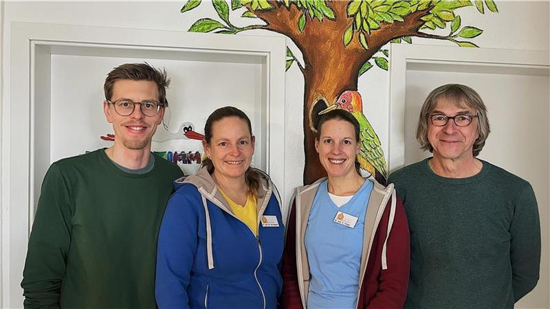 Das Team der neuen Kinderarztpraxis in der Altbremer Straße in Zeven (von links): Moritz Lützow, Dr. Christine-Kai Humrich, Dr. Sarah Tietjen und Heiko Meyer.