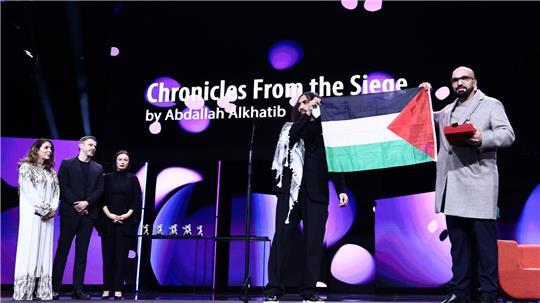 Das Team des Films „Chronicles From the Siege“. 