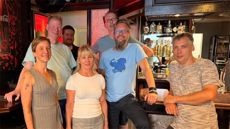 „Apropos“: Das ist neu in der Stader Kneipe - und das bleibt beim Alten Das Team vom Apropos öffnet die Kneipe mittwochs bis samstags ab 18 Uhr.