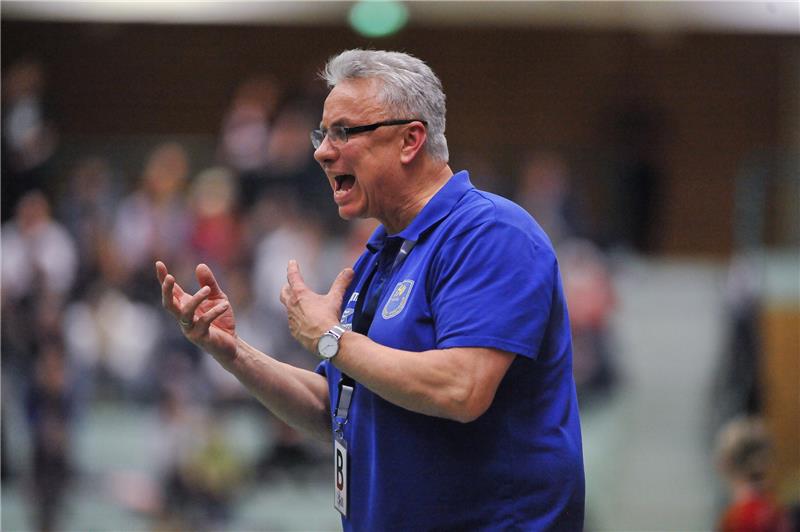 Wieder verloren: BSV hat neuen Angstgegner Das Team von Trainer Dirk Leun musste sich in Bad Wildungen geschlagen geben. Foto: Iso Jürgens