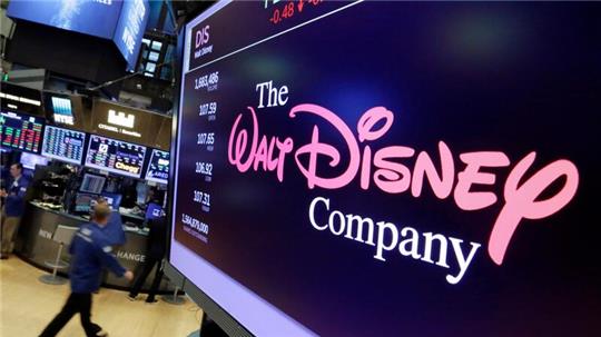 Das Teilen von Passwörtern über einen Haushalt hinaus wird bei Disney+ bald nicht mehr möglich sein.