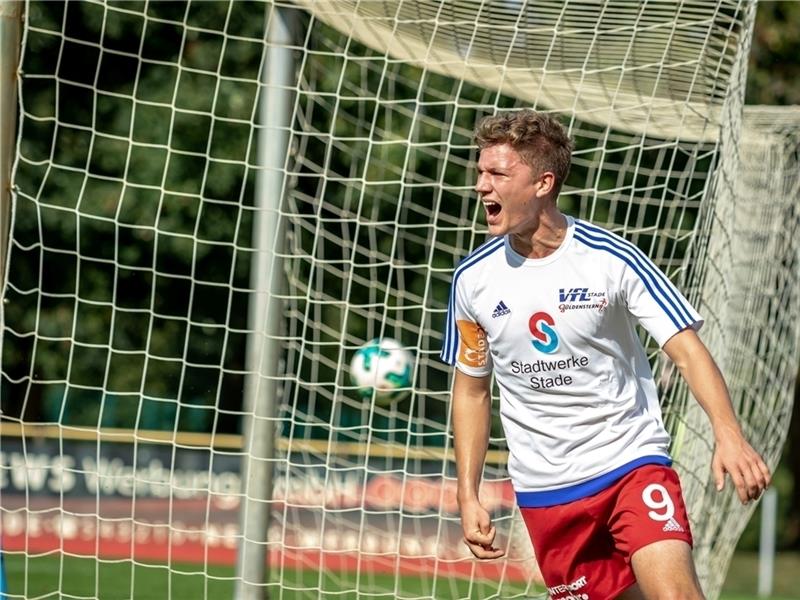 Das Tor zum 1:1-Ausgleich durch Michael Stern. Anschließend bereitete der in Spiellaune aufdrehende Stern auch noch die Treffer zum 2:1 und 3:1 vor. Foto Struwe