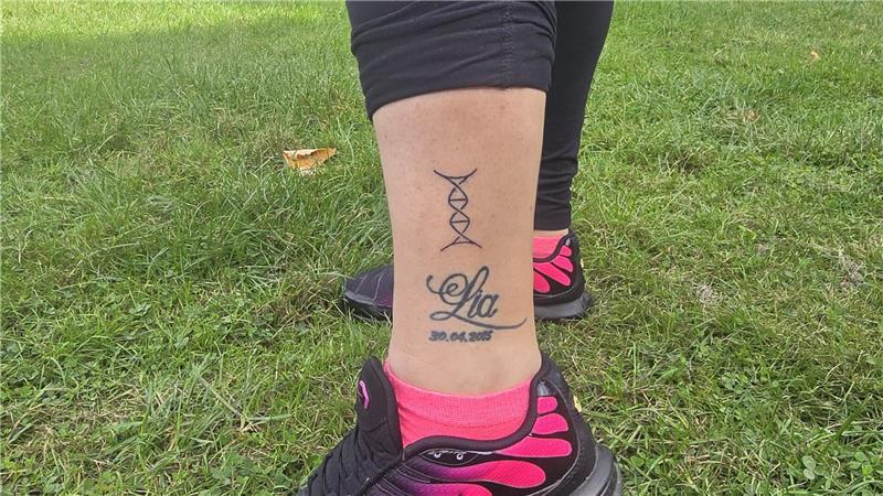 Das TwinWin-Tattoo ließ Jessica Schimang sich am Wochenende stechen.