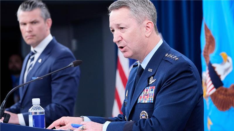 USA bombardieren Atomanlagen im Iran - Angst vor Eskalation Das US-Militär spricht von einer großen Flotte von Tarnkappenbombern.