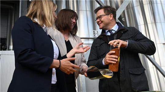 Das Unternehmen Traceless verarbeitet Reststoffe der Agrarindustrie.