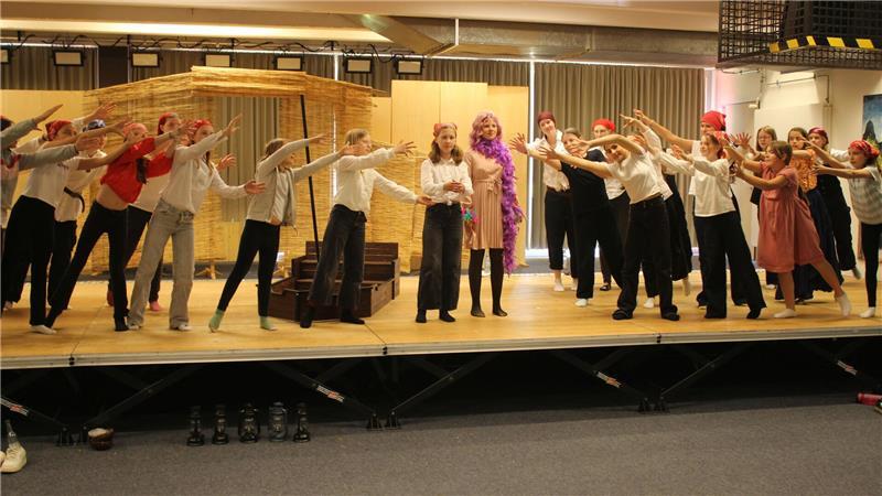 Junge Stader bringen Piraten-Musical auf die Bühne Das VLG-Musical 2025 wird an zwei Abenden aufgeführt.