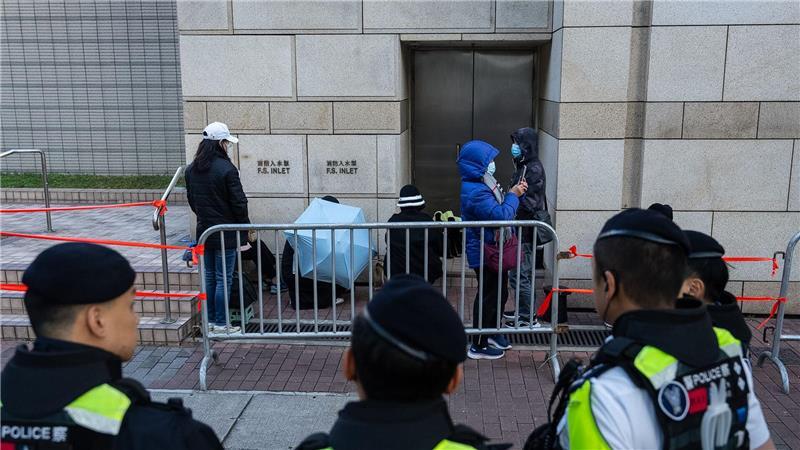 Gericht spricht Hongkonger Verleger Jimmy Lai schuldig Das Verfahren gegen Jimmy Lai hatte auch im Ausland für großes Aufsehen gesorgt.