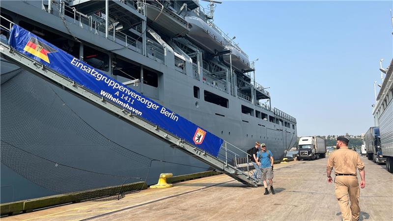 Das Versorgungsschiff war zuvor das erste deutsche Kriegsschiff in Grönland. 