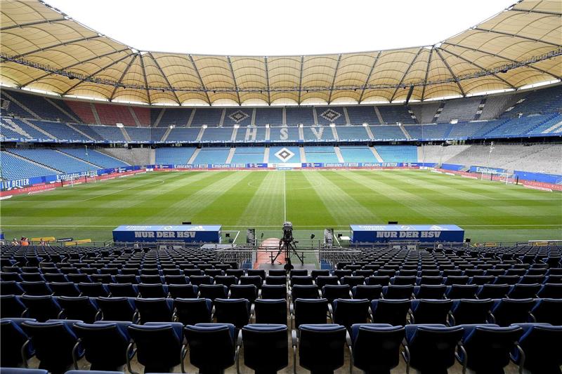 Das Volksparkstadion ist sanierungsbedürftig. Foto: dpa-Bildfunk
