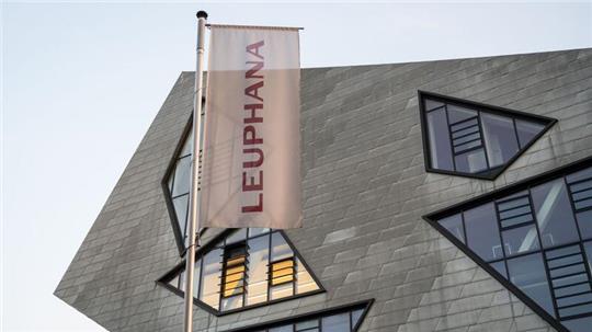 Das Zentralgebäude der Leuphana Universität Lüneburg.