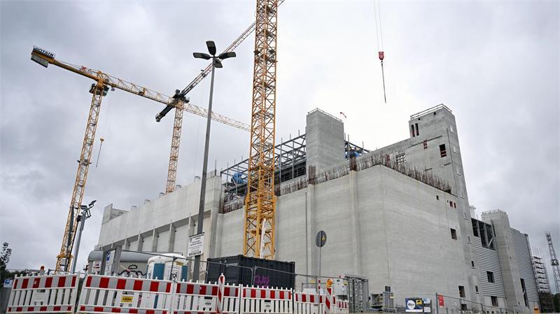 Umweltausschuss tagt wegen neuer Müllverbrennungsanlage Das Zentrum für Ressourcen und Energie (ZRE), so nennt die Stadtreinigung die Müllverbrennungsanlage, wird seit April 2023 gebaut.