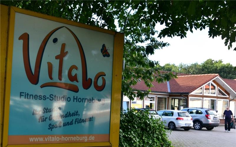 Das einstige Fitnessstudio Vitalo am Ortsausgang wechselt den Besitzer. Der Sportverein kauft es nach langen Diskussionen von der Eigentümerin Frauke Lührs und übernimmt auch die Ausstattung. Foto Beneke