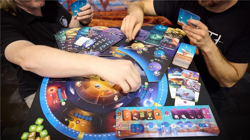 Emotionen, Inspiration und Kulturgut: Brettspiele boomen Das gemeinsame Spielen hat neben Spaß und Unterhaltung viele weitere Funktionen.
