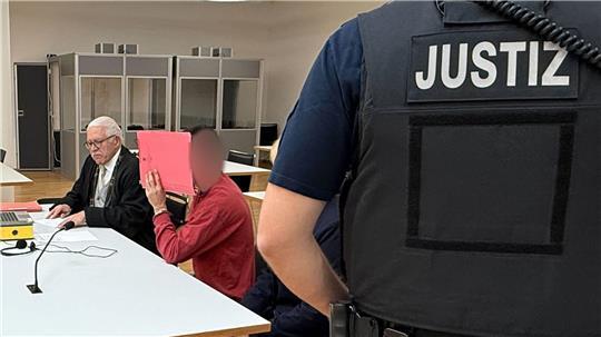 Das heute sieben Jahre alte Mädchen soll sich gegen den Mann gewehrt haben.