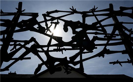Das internationale Mahnmal in der KZ-Gedenkstätte Dachau. Dort gibt es immer mehr Fälle von Vandalismus und anderen Angriffen.