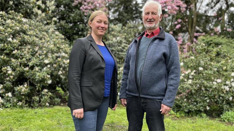 Das jetzige BBG-Stadtratsmitglied Katharina Mewes neben dem früheren langjährigen Stadtratsmitglied Wilfried Peper.