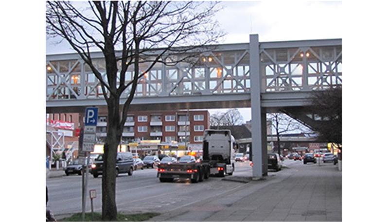 Das marode Süderelbe-Einkaufszentrum in Neugraben soll saniert werden - allerdings auf Sparflamme. Foto Lepél