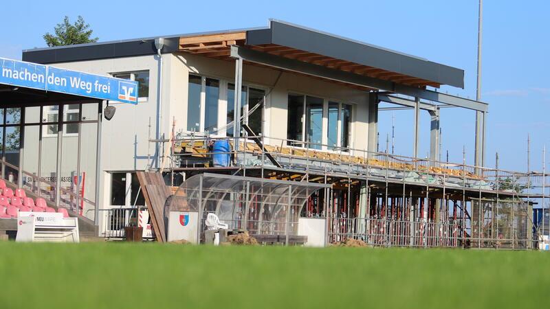Das neue Vereinsheim im Kehdinger Stadion soll im Rahmen des Puma-Cups am 13. Juli eingeweiht werden.