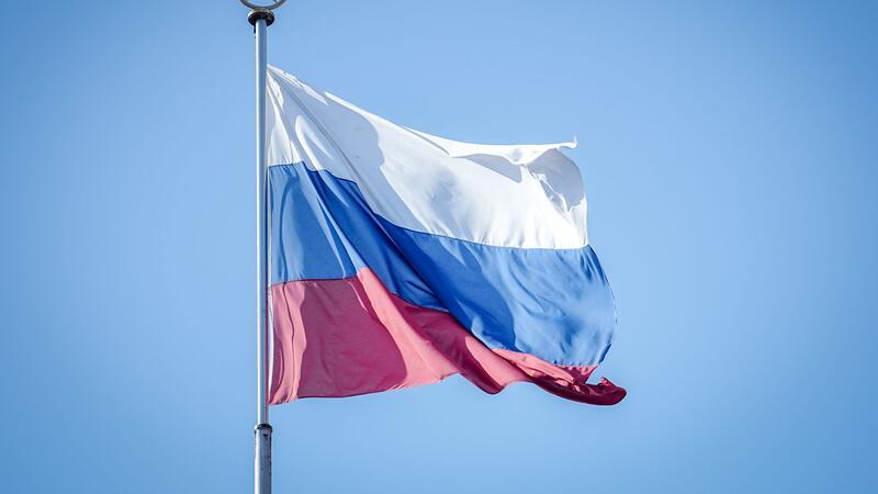 Russisches Parlament bestätigt neue Regierungsmitglieder Das russische Parlament hat die Minister für die neue Regierung bestätigt.