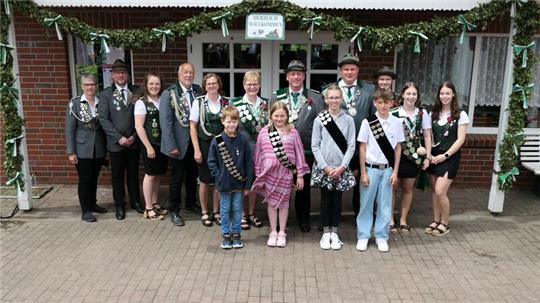 Die Gewinner des Schützenfestes in Drochtersen-Hüll.