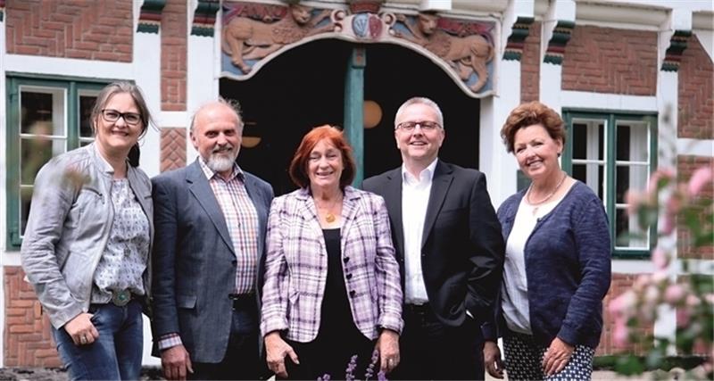 Das sind die Kandidaten der FDP für Rat Jork: Silvia Hotopp-Prigge, Peter Rolker, Barbara Kepplinger, Thomas Rolf und Angela Quast (von links).