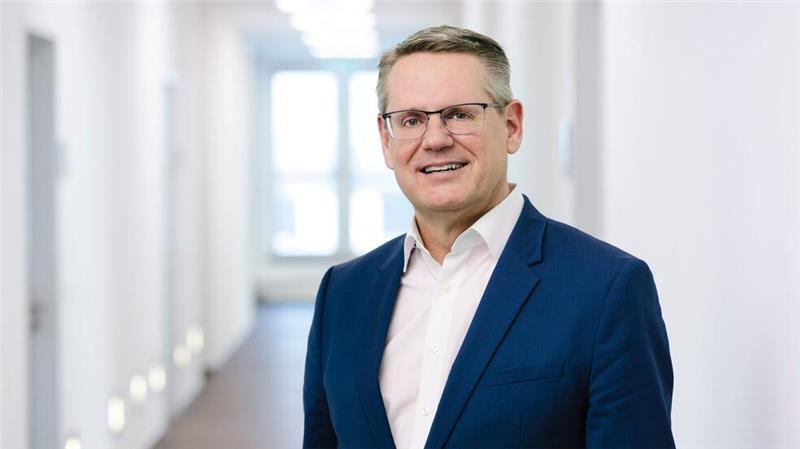 Pharmakonzern Stada vor milliardenschwerem Börsengang Das unter Vorstandschef Peter Goldschmidt vorangetriebene Wachstum wurde auch durch Übernahmen erreicht. (Archivbild)