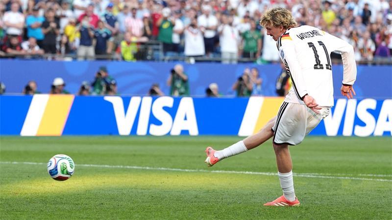 „Big Nick“ war einmal: Woltemade sucht die Wende in Turin Das war nichts: Bei der WM blieb von Woltemade nur der vergebene Elfmeter gegen Paraguay hängen. (Archivbild)