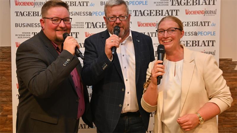 Das waren drei Bürgermeisterkandidaten in Buxthude auf der Bühne beim TAGEBLATT-Forum zur Kommunalwahl (von links): Clemens Ultsch, Ralf Dessel und Katharina Mewes. Dessel und Mewes treten in der Stichwahl gegeneinander an.