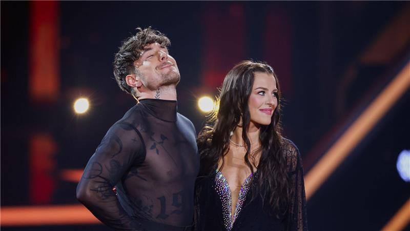 Ross Antony blutet bei „Let’s Dance“ – und macht weiter Das war’s: Für Influencer Willi Banner ist „Let’s Dance“ Geschichte.