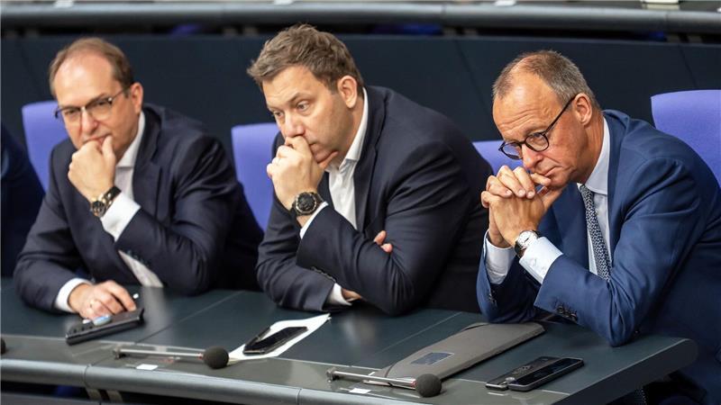 Debatte im Bundestag - Wahlen von Verfassungsrichtern verschoben