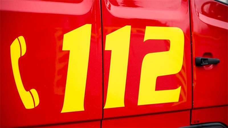 Dei Feuerwehr rettet alle 21 Bewohner aus einem verqualmten Mehrfamilienhaus in Wedel. (Symbolbild).
