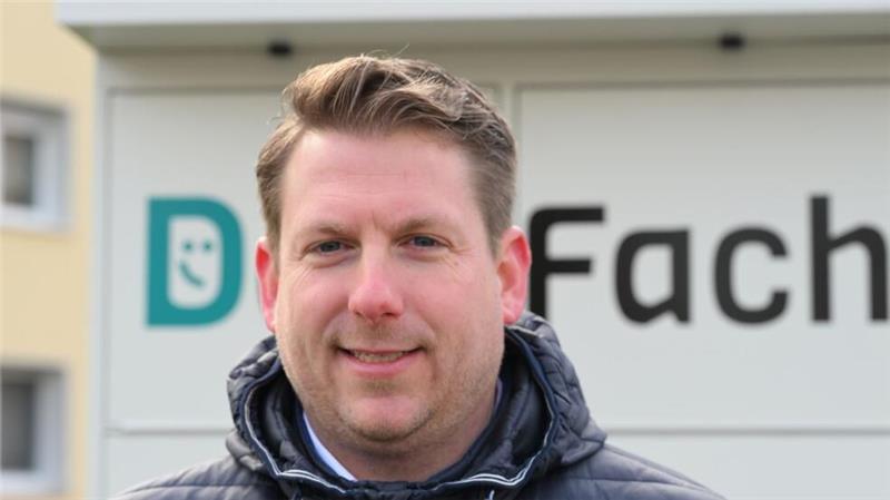 DeinFach-Chef Lukas Beckedorff hat ambitionierte Pläne.