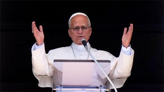 Dem an Lungenkrebs erkrankten Papst wurde vorsorglich ein Stück der Lunge entfernt.
