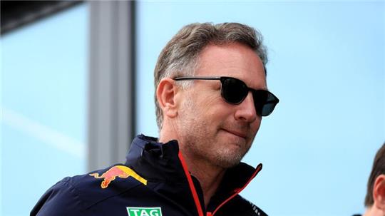 Dementierte direkte Gespräche mit Lewis Hamilton über einen Red-Bull-Wechsel geführt zu haben: Rennstallchef Christian Horner.