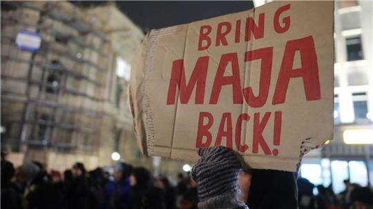 Demo in Leipzig. Auch in Hamburg haben sich zahlreiche Menschen zu einer Solidaritätsbekundung versammelt.