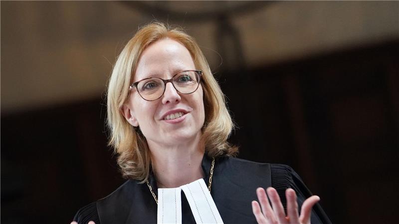 Demokratie lebe von Begegnung, sagt Bischöfin Nora Steen. (Archivbild)